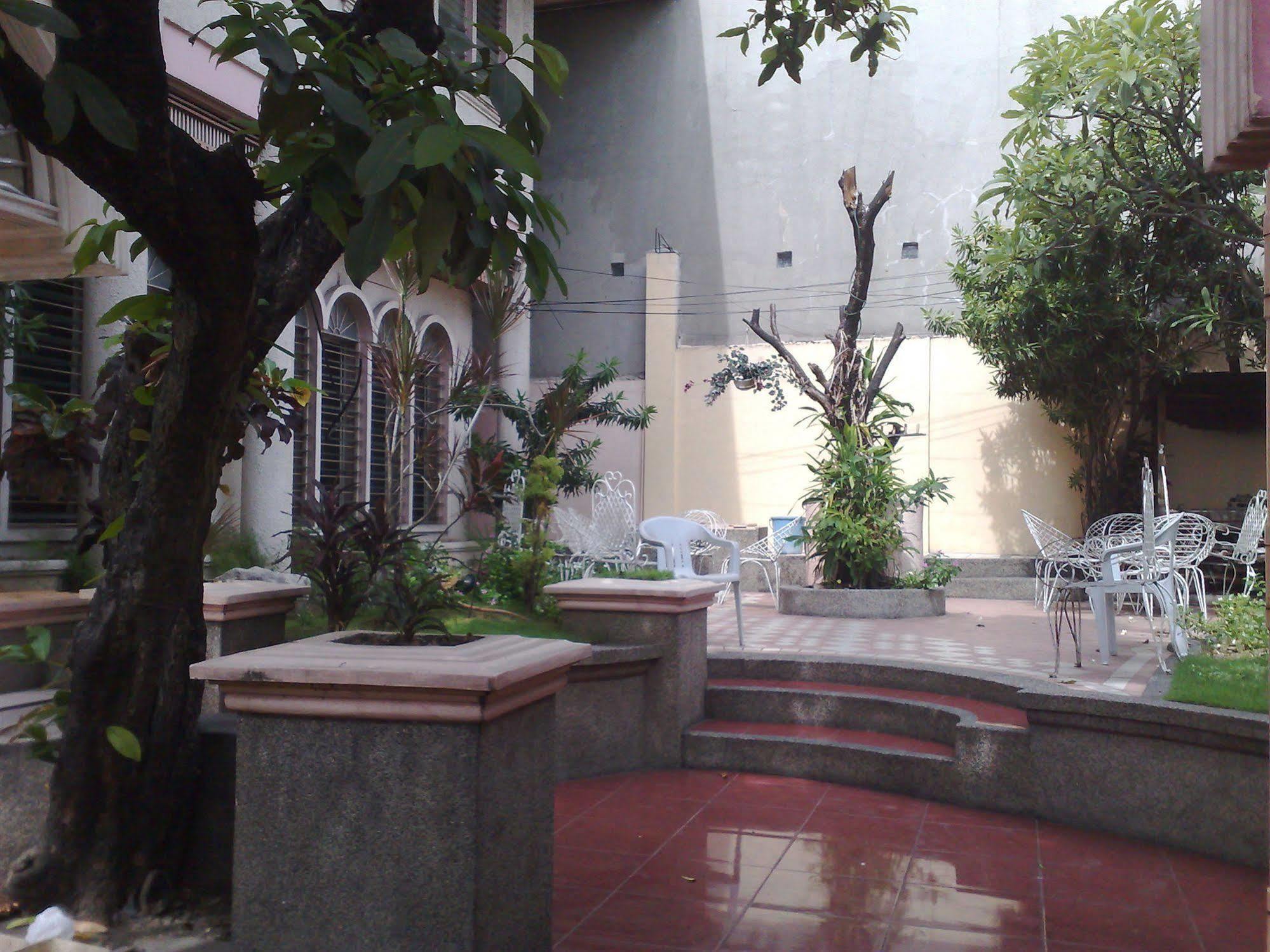 La Residencia Luzviminda Pensionne Cebú Exterior foto
